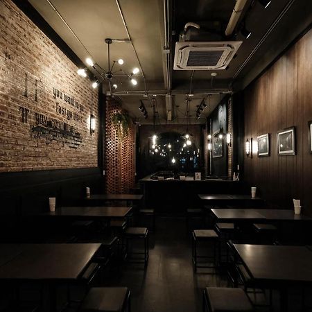 Man Cave Hostel Vientiane Ban Nongdouang Екстер'єр фото